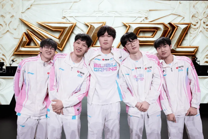 半岛体育网址-官方发布BLG赛后返图：砥砺前行，逐梦巅峰