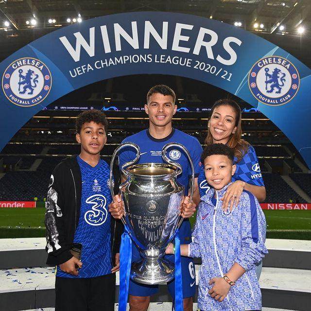 弟媳批大巴黎：签拉莫斯两年 他年纪跟我去年一样